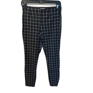 Womens Calvin Klein Plaid Leggings. Size 6